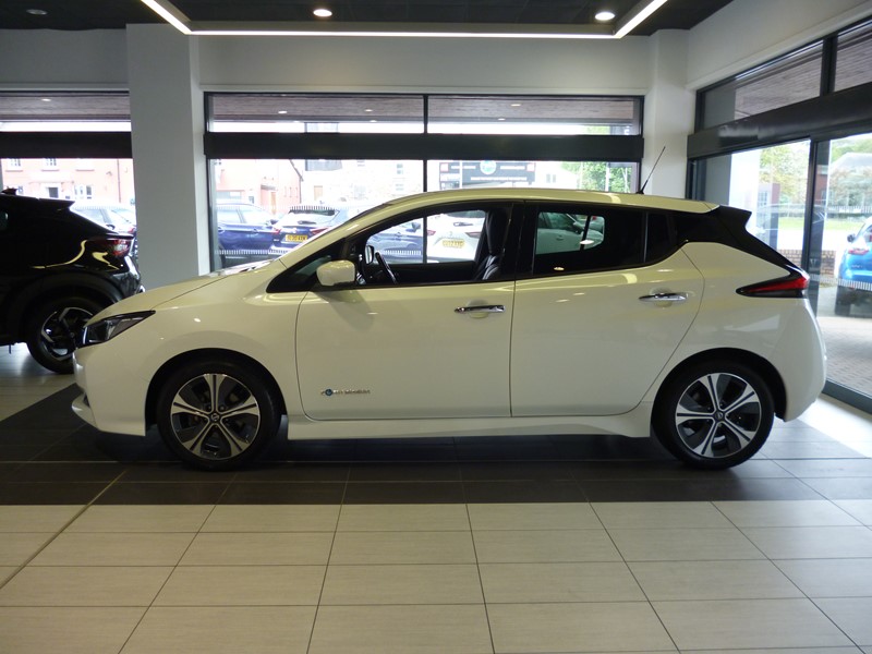 NISSAN LEAF TEKNA For Sale